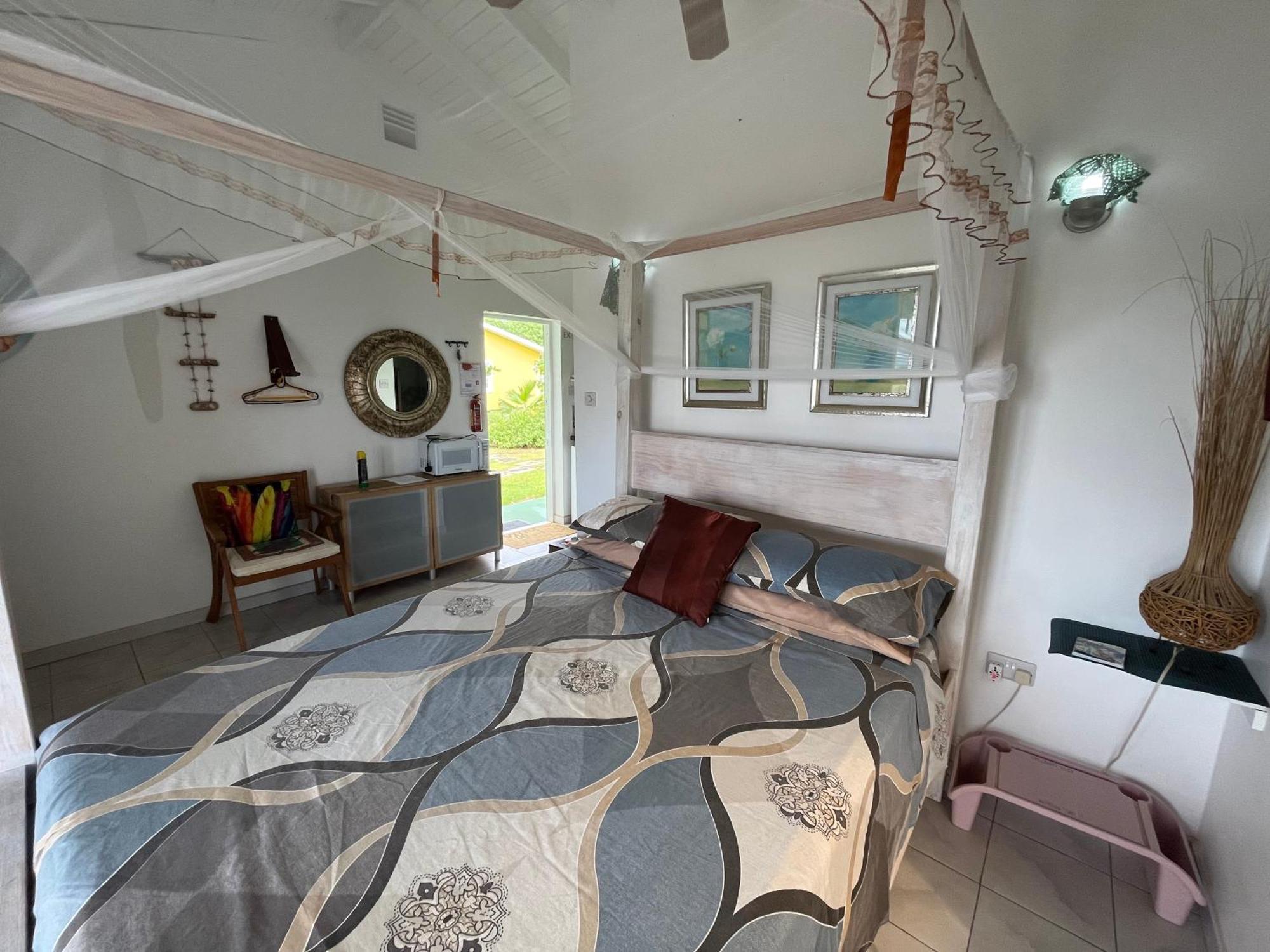 Studio Blu At Waves Villa Guesthouse Brighton Village 外观 照片
